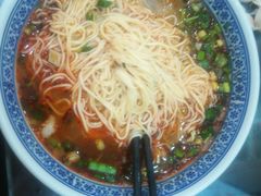 -牛壹品牛肉拉面(东风路店)