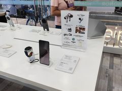 -荣耀授权专卖店(黄浦浙江中路店)