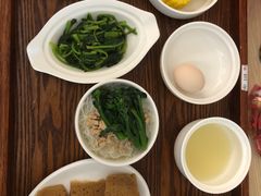 -雪梅月子中心(华侨城店)