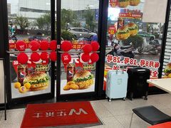-华莱士·全鸡汉堡(安庆高铁站店)