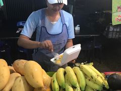 -芒果糯米饭摊子