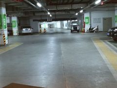 场地-万象城-停车场
