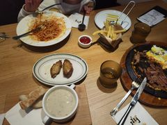 -菲滋意式餐厅(青悦城店)