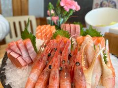 -花和海鲜自助(梅江店)