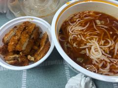 -老妈米线(港龙店)