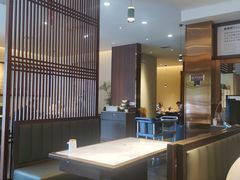 -高玛纳驴肉火烧(一世界店)