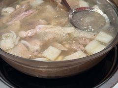 -烹然四季椰子鸡火锅(姚家园万象汇店)