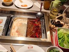 -芝小官毛肚火锅海鲜自助(淮安清江浦区新亚店)