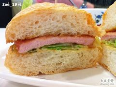猪扒包&nbsp;2-翠华餐厅(山顶道店)
