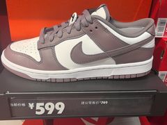 -NIKE上海青浦优选体验店