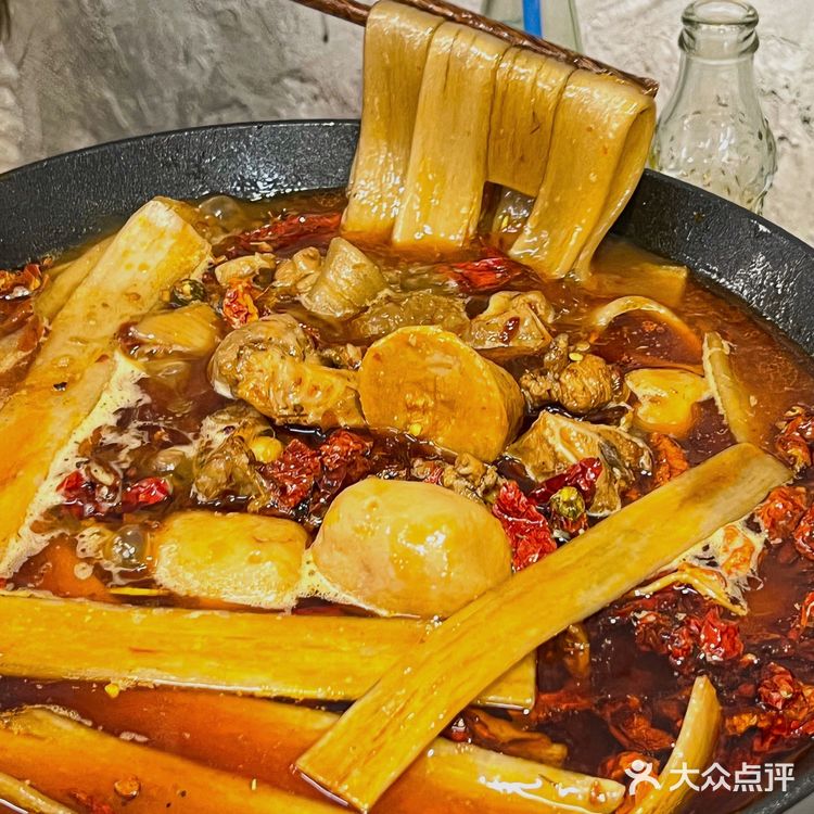 江汉路鸡汤饭朋友一碗接一碗…🈶️🈵️好吃！！！