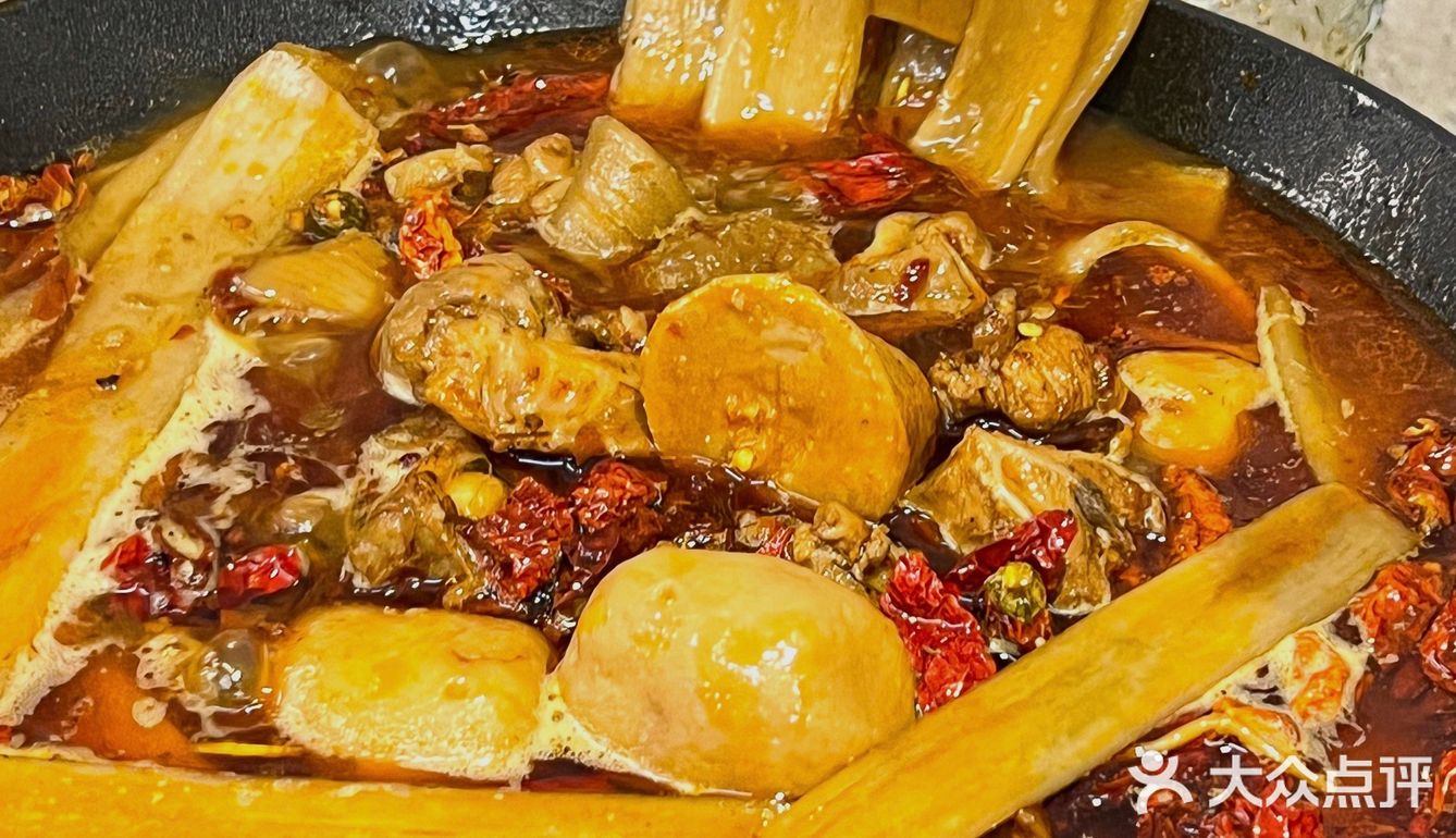 江汉路鸡汤饭朋友一碗接一碗…🈶️🈵️好吃！！！