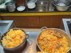 -汗腾格里·风味餐厅(新疆驻京办店)