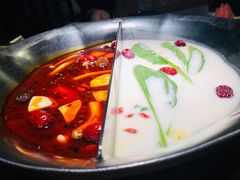-湊湊火锅·茶憩(上海合生汇店)
