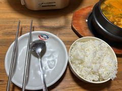 -百年石锅饭·朝鲜族传统民餐