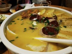 -山楂树融合菜餐厅