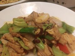 -严记小天府酸菜鱼(西四路店)