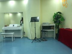 -皇家茱莉亚艺术明星训练基地