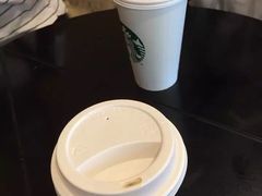 -星巴克(南宁民歌湖店)