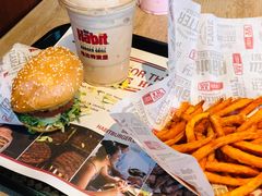 -The Habit Burger Grill 哈比特汉堡(复兴soho店)