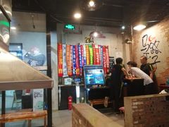 -马路牙子烧烤音乐酒馆(望京店)