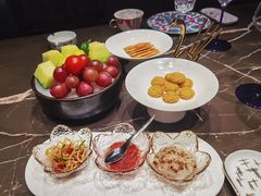 -海派悦庭·海胆烧麦·新融合菜(凯德广场店)