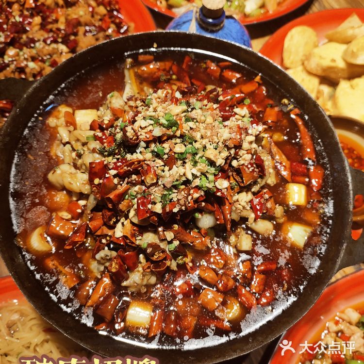 麻辣江湖上海川菜TOP1破店小酒馆