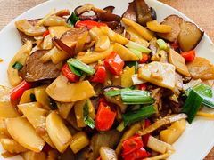 酸笋炒腊肉-牛八宝桂林米粉(八里庄店)