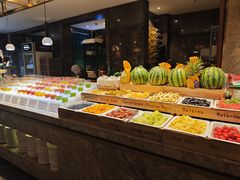 -半岛翡丽海鲜自助餐厅(观风亭店)