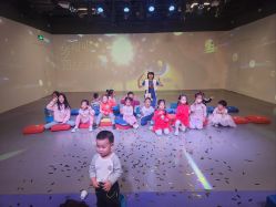 -小鸡哆哆故事屋·儿童乐园(嘉里城店)