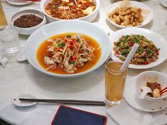 -孔雀云贵川·融合菜(长宁来福士店)