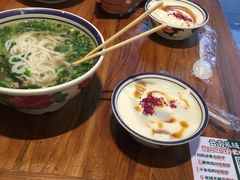 -云阿蛮云南生烫牛肉米线(奉贤路店)