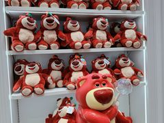 -名创优品(山东青岛华润万象城店)