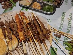 -寂寞的豆芽 烧烤酒场(丽景店)