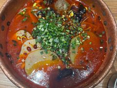 -成都你六姐·牛肉冒菜(信泰中心商场店)