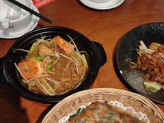 -南拳十三姨·潮汕砂锅粥(世纪金源店)