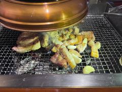 -肉甲韩国木炭烤肉(新壹街1店)