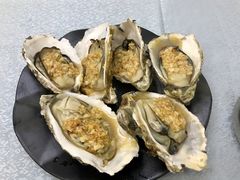 蒜蓉烤生蚝-天宝食坊·啫啫煲大排档(西华路店)