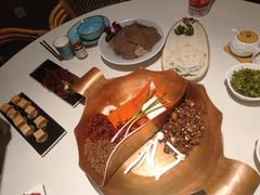 -墨居上隐·院子里火锅(峨眉店)