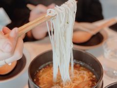 小锅米线-胡麻(静安嘉里店)