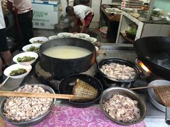-甘记肥肠粉(马鞍北路店)