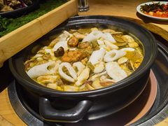 -一朵菌·野生菌探索家火锅(南亚店)