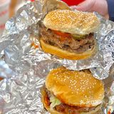 答应我来魔都一定要尝尝这口汉堡🍔Five Guys