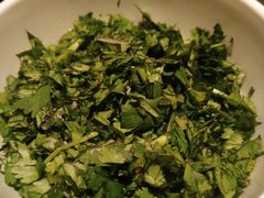 凉拌香芹叶-巴依老爷新疆美食(常营店)