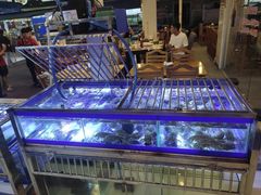 -两兄弟Song Pee Nong(2号店)