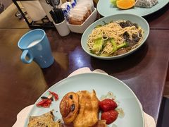 -天津京基皇冠假日酒店