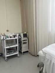 -苗方清颜专业祛痘连锁机构