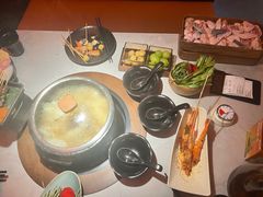 -芸山季·云南野生菌火锅(人民广场来福士店)