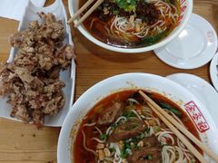 -余丞记川渝面馆(云峰店)