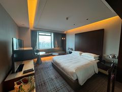 -上海龙之梦万丽酒店